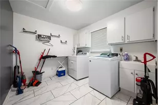 493 Greg Dr SW, Lilburn, GA 30047 - Photo 33