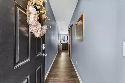 222 Bobbie Way, Woodstock, GA 30189 - Photo 5