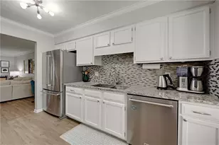 110 Courtyard Terrace, Roswell, GA 30075 - Photo 7