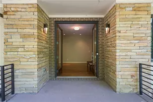 4373 Wieuca Rd NE, Atlanta, GA 30342 - Photo 11