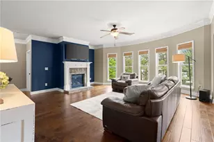 3955 Deer Run Dr, Cumming, GA 30028 - Photo 5