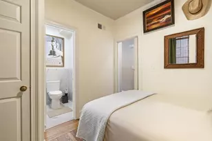 2840 Peachtree Rd NW, Atlanta, GA 30305 - Photo 13