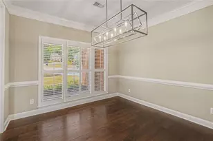 607 Crimsonwood Ct, Powder Springs, GA 30127 - Photo 7