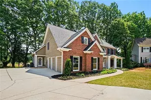 607 Crimsonwood Ct, Powder Springs, GA 30127 - Photo 3