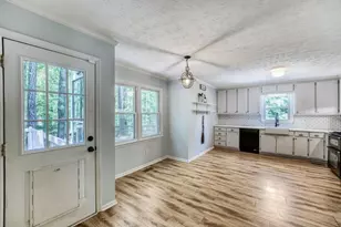 1504 Mill Creek Ct SW, Marietta, GA 30008 - Photo 15