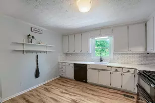 1504 Mill Creek Ct SW, Marietta, GA 30008 - Photo 13