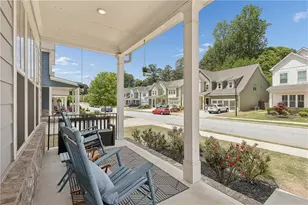 561 Avondale Hills Dr, Decatur, GA 30032 - Photo 3
