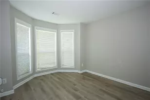 3292 Shady Valley Ct, Loganville, GA 30052 - Photo 7
