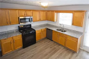 3292 Shady Valley Ct, Loganville, GA 30052 - Photo 15