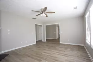 3292 Shady Valley Ct, Loganville, GA 30052 - Photo 13