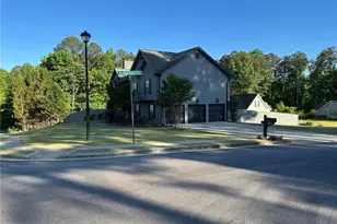 4197 Wyndham Ridge Ct, Buford, GA 30519 - Photo 3