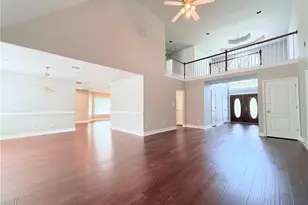 561 Sweetfern Ln, Sugar Hill, GA 30518 - Photo 3