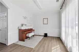 2252 Jasmine Glenn Dr, Buford, GA 30519 - Photo 5