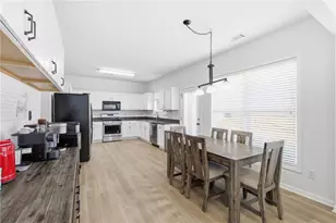 2252 Jasmine Glenn Dr, Buford, GA 30519 - Photo 9