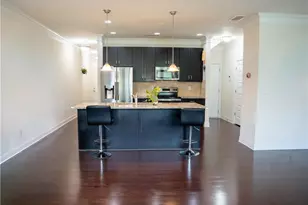 10643 Naramore Ln, Alpharetta, GA 30022 - Photo 3