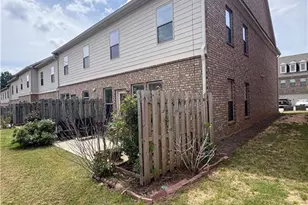 10643 Naramore Ln, Alpharetta, GA 30022 - Photo 21
