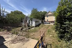 11 Walthall St SE, Atlanta, GA 30317 - Photo 5