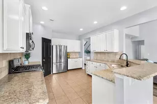 960 Upland Ct, Sugar Hill, GA 30518 - Photo 7