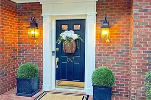 7155 Roswell Rd, Sandy Springs, GA 30328 - Photo 3