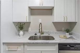 1103 Lake Pointe Cir, Roswell, GA 30075 - Photo 17