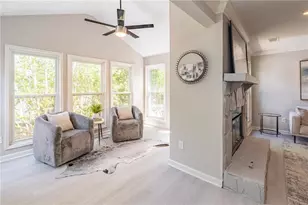 1103 Lake Pointe Cir, Roswell, GA 30075 - Photo 9
