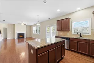 3534 Fallen Oak Ln, Buford, GA 30519 - Photo 7