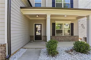 5646 Apple Grove Rd, Buford, GA 30519 - Photo 9