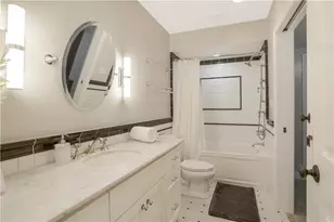 3902 Peachtree Dunwoody Rd NE, Atlanta, GA 30342 - Photo 25