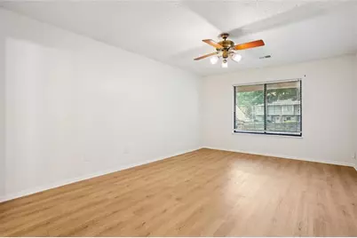 2035 Powers Ferry Trace SE, Marietta, GA 30067 - Photo 13