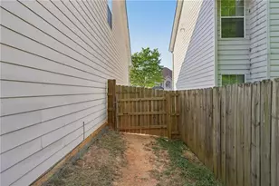1943 Tulip Petal Rd, Auburn, GA 30011 - Photo 33