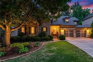 136 Lullwater Ln, Dallas, GA 30132 - Photo 3