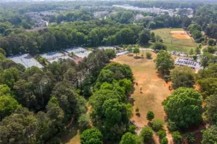 1569 Bubbling Creek Rd NE, Brookhaven, GA 30319 - Photo 23
