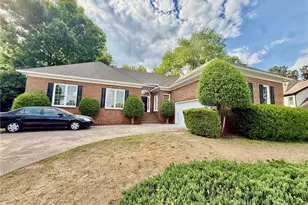 3607 Hampstead Ln NE, Roswell, GA 30075 - Photo 1