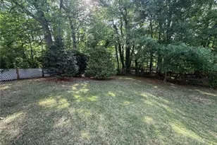 3607 Hampstead Ln NE, Roswell, GA 30075 - Photo 45