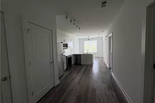 525 Parkway Dr NE, Atlanta, GA 30354 - Photo 9