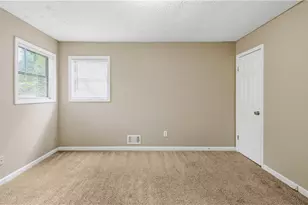 3950 Lookout Point Dr, Marietta, GA 30066 - Photo 17