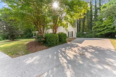 1632 Paces Vale Court, Lawrenceville, GA 30043 - Photo 37
