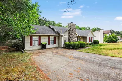 11553 Matthews Trail, Hampton, GA 30228 - Photo 3