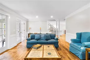 2316 Milstead Cir NE, Marietta, GA 30066 - Photo 13