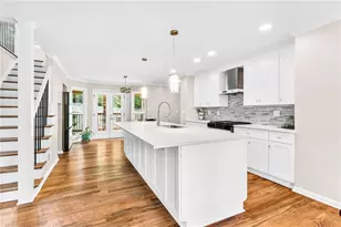 2316 Milstead Cir NE, Marietta, GA 30066 - Photo 5