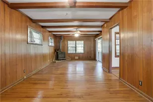 1421 Nerine Cir, Dunwoody, GA 30338 - Photo 11