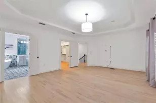 201 Riversgate Dr, Atlanta, GA 30339 - Photo 33