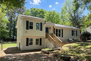 2043 White Oak Circle NW, Kennesaw, GA 30144 - Photo 3
