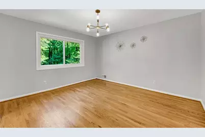 5080 Nesbit Ferry Lane, Sandy Springs, GA 30350 - Photo 9