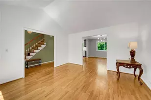 5080 Nesbit Ferry Ln, Sandy Springs, GA 30350 - Photo 11