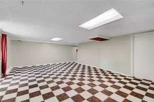 5080 Nesbit Ferry Ln, Sandy Springs, GA 30350 - Photo 29