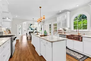5555 Hampstead Way, Johns Creek, GA 30097 - Photo 7