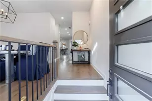 4337 Parkside Pl, Atlanta, GA 30342 - Photo 3