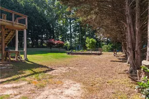 3737 Victoria Dr, Buford, GA 30519 - Photo 29