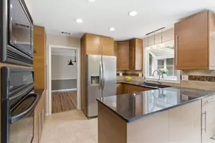 2178 Carlyle Dr NE, Marietta, GA 30062 - Photo 5